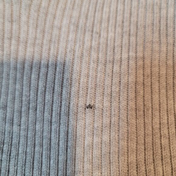 Yoki Gray Ribbed Lace Up Chest Mock Neck Long Sleeve Sweater Size Small - Picture 6 of 11